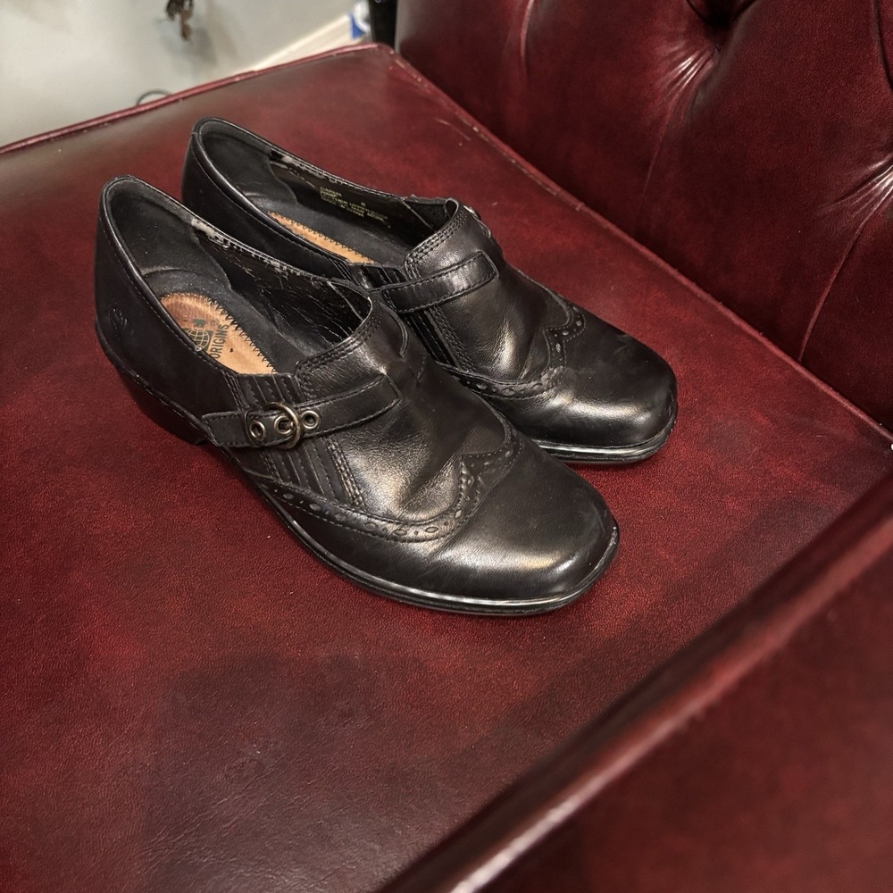 Earth Origins Women's Leather Slip On‎ Shoes Carma Size 6 Black
